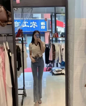 性感火辣小妹妹