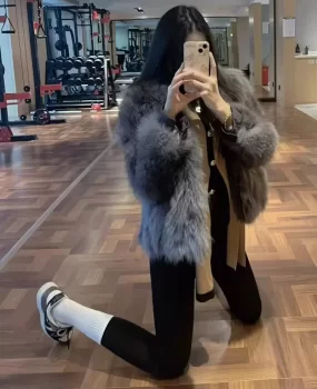 竞秀身材不错的MM